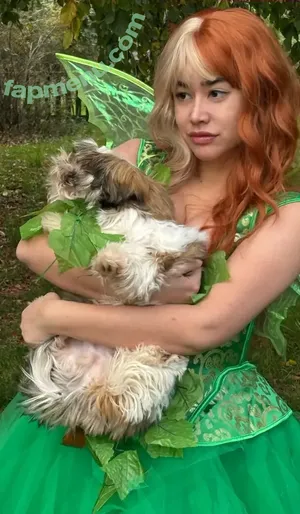 Elise Asmr / Elise Tran / Elise's Garden / reel nude photo #0051