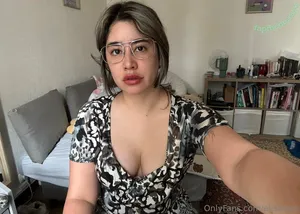 Elise Asmr / Elise Tran / Elise's Garden / reel nude photo #0057