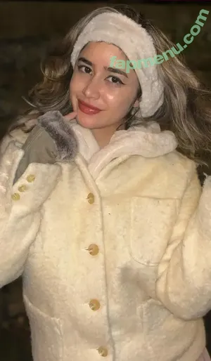 Elise Asmr / Elise Tran / Elise's Garden / reel nude photo #0079