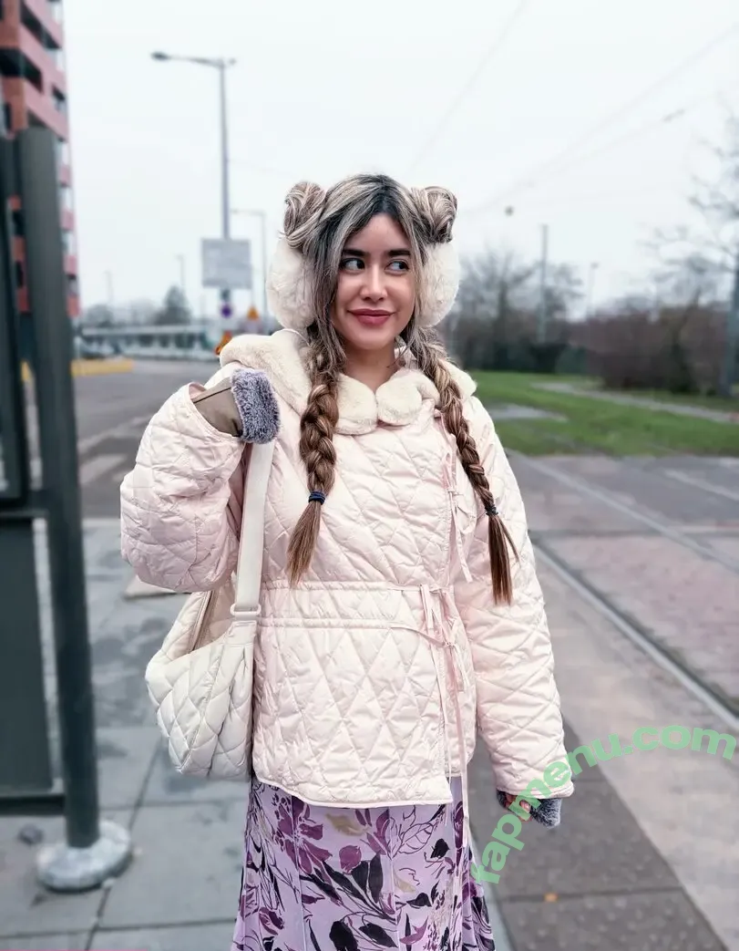 Elise Asmr nude photo #0080 (Elise Tran / Elise's Garden / iamelisetran)