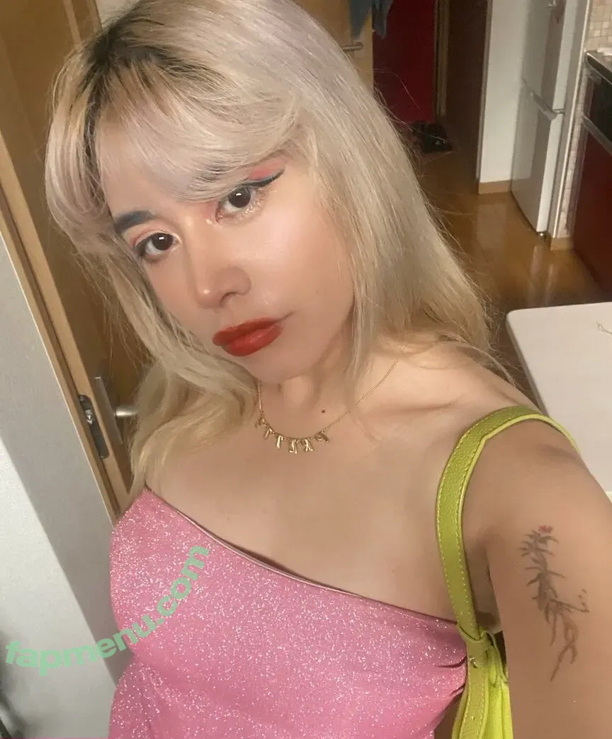 Elise Asmr nude photo #0089 (Elise Tran / Elise's Garden / iamelisetran)