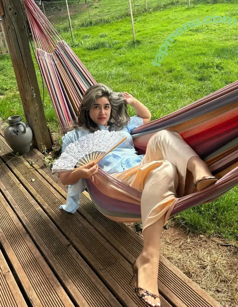 Elise Asmr nude photo #0095 (Elise Tran / Elise's Garden / iamelisetran)