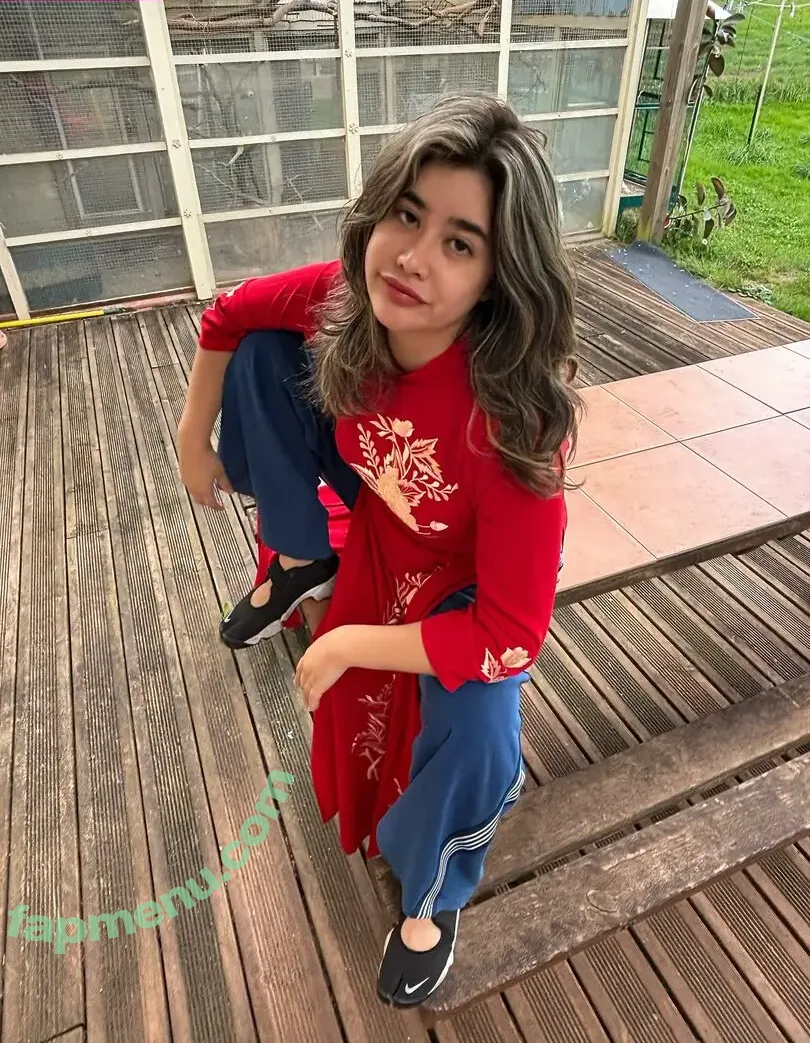 Elise Asmr nude photo #0097 (Elise Tran / Elise's Garden / iamelisetran)