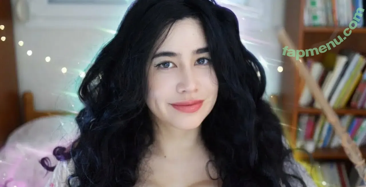 Elise ASMR nude photo #0017 (Elise Tran / Elise's Garden / iamelisetran)