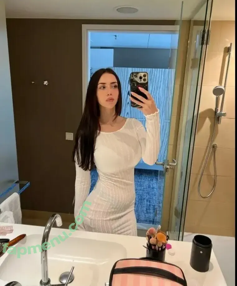 Elise Denisee nude photo #0029 (elisa.denisee)