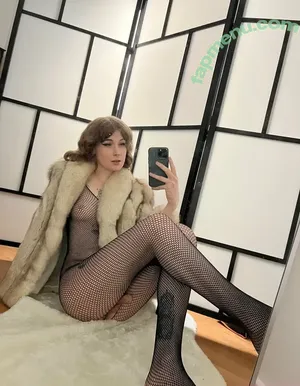 elise_goddess / elise.goddess.life nude photo #0133