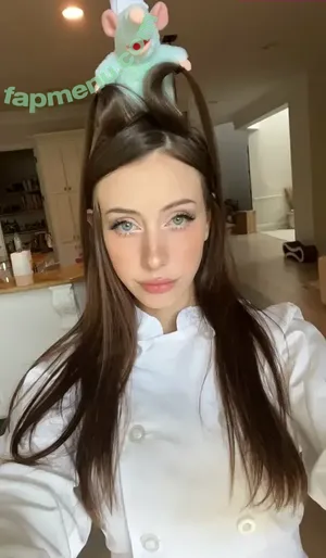 Elise Laurenne / Ellie / elaurenne / eliselaurenne nude photo #0626