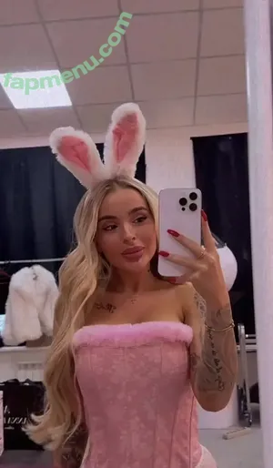  nude photo #0001