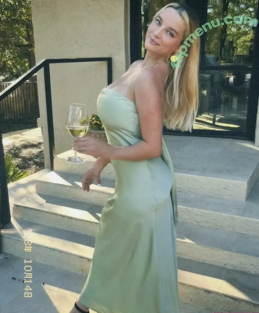 Elise Mertens nude photo #0017 (elise_mertens / elisemosca)