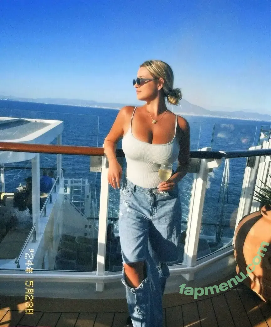 Elise Mertens nude photo #0025 (elise_mertens / elisemosca)