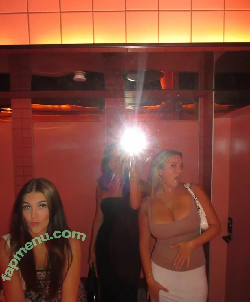 Elise Mertens nude photo #0049 (elise_mertens / elisemosca)