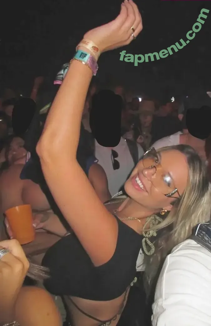 Elise Mertens nude photo #0052 (elise_mertens / elisemosca)