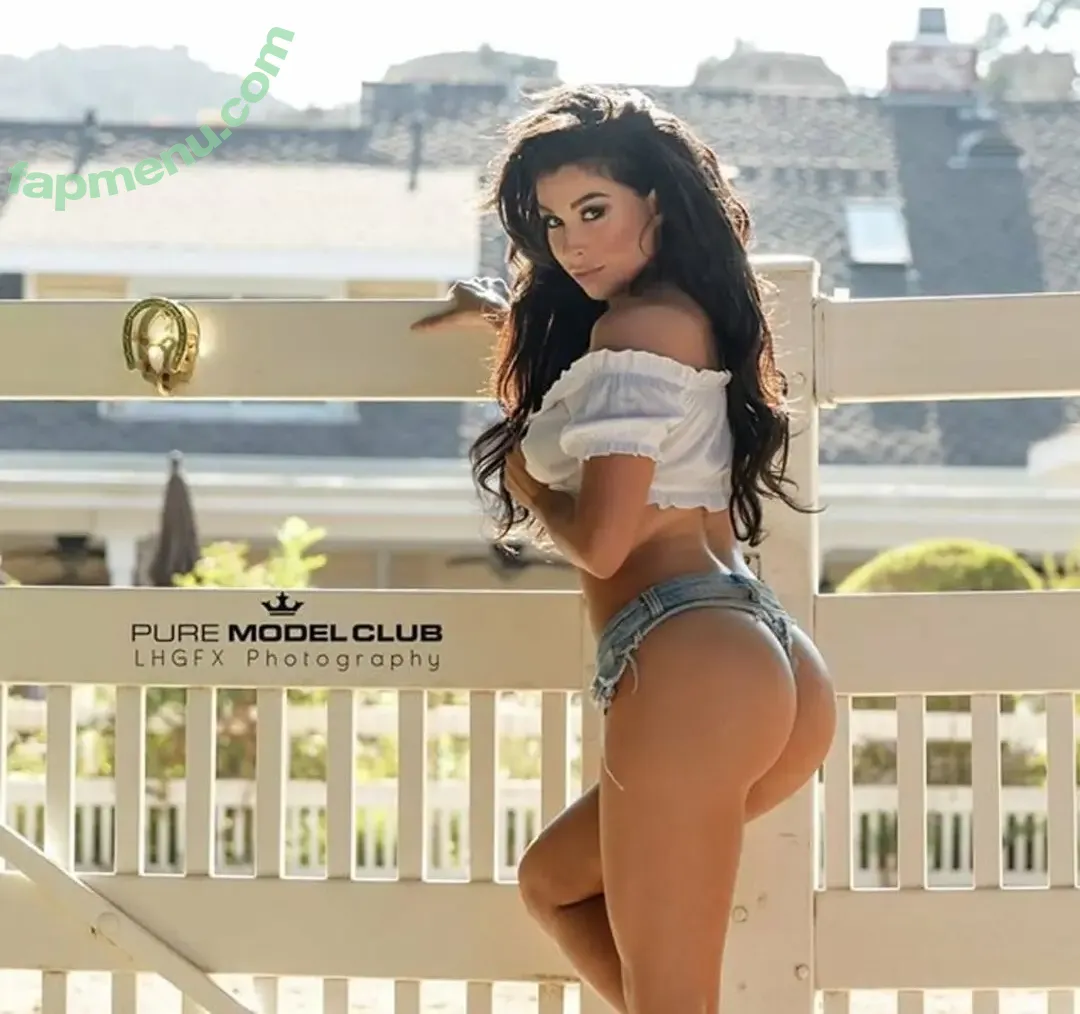 Elise Victoria nude photo #0017 (Elise Victoria)