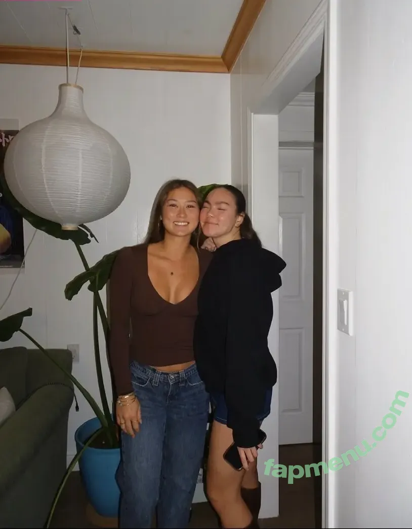 Elise Yukimura nude photo #0271 (elise.yukimura)