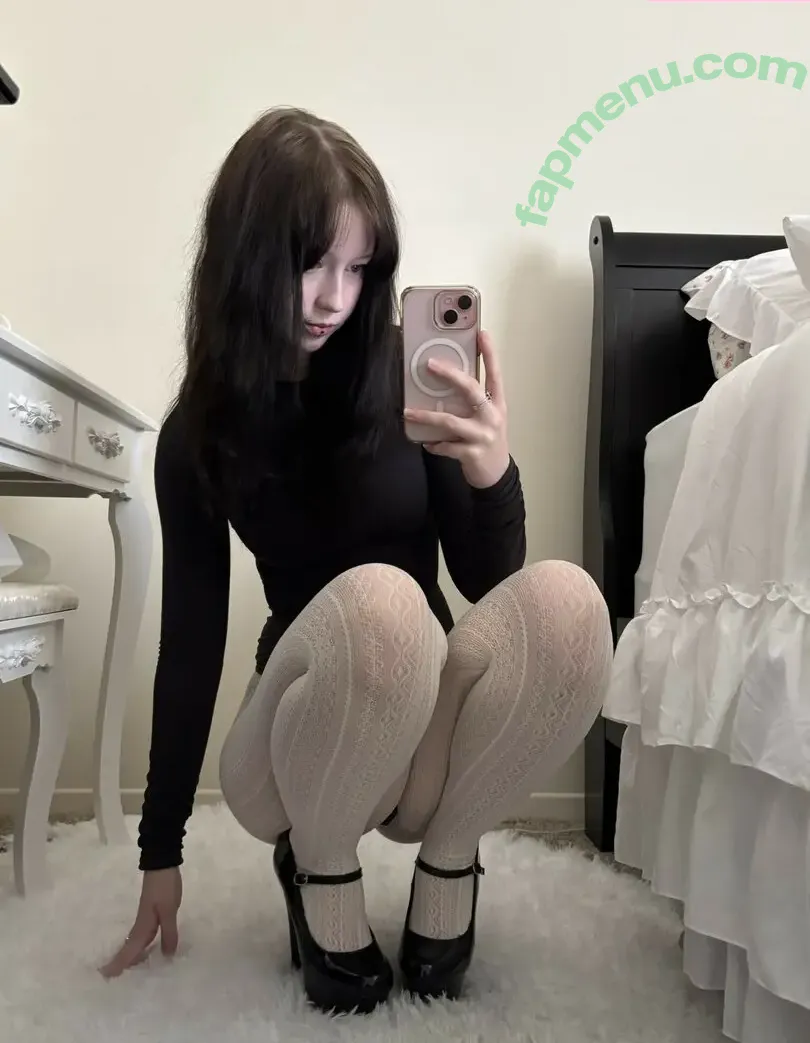 EliseRenee nude photo #0100 (eliserenee_ / ellierenee)