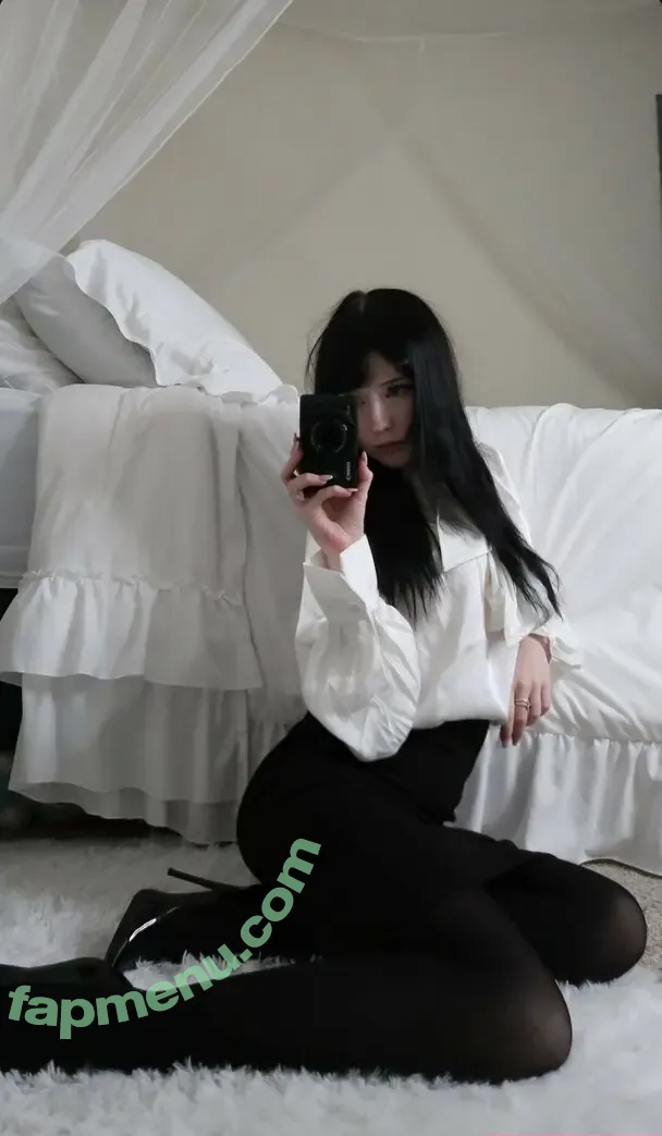 EliseRenee nude photo #0113 (eliserenee_ / ellierenee)