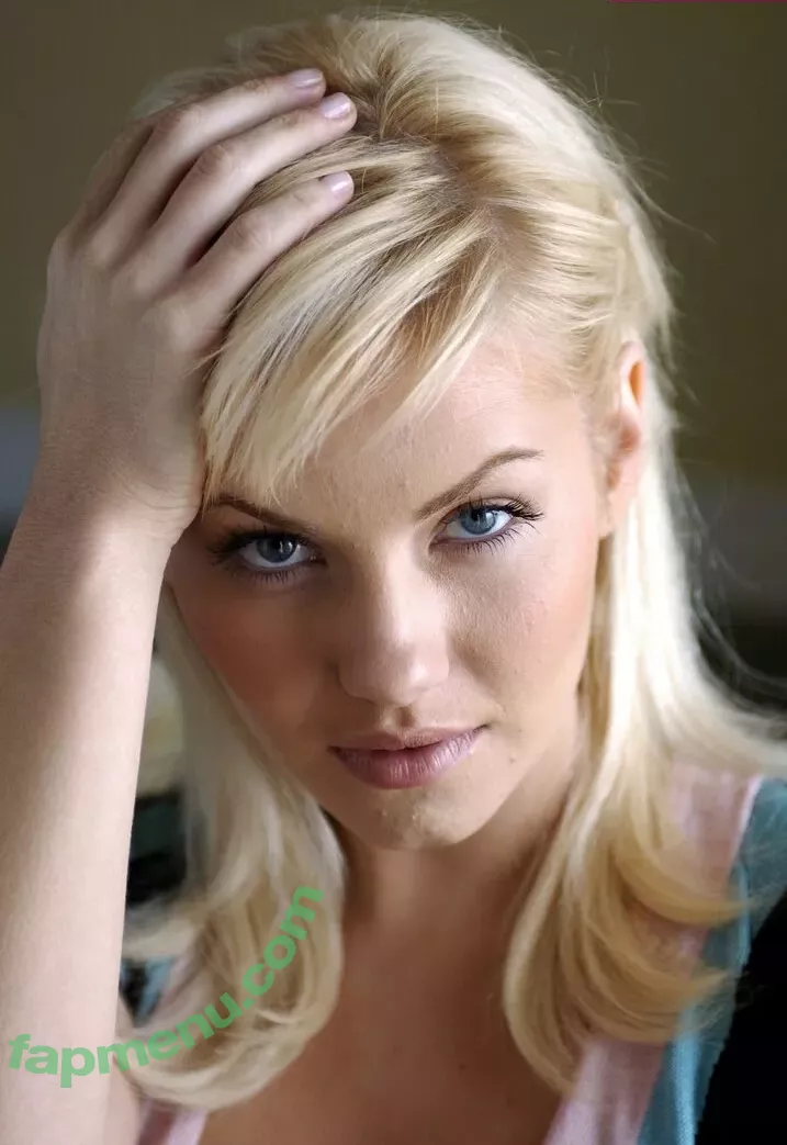 Elisha Cuthbert nude photo #0016 (Girl Next Door / elishaphaneuf)