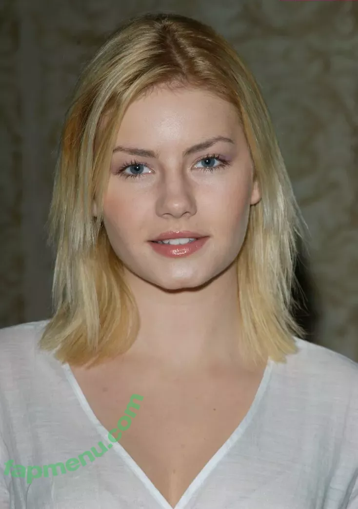 Elisha Cuthbert nude photo #0102 (Girl Next Door / elishaphaneuf)