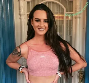 Elisha Helton / elishamhelton nude photo #0058