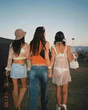 Elisha & Renee Herbert / elisha__h nude photo #0098