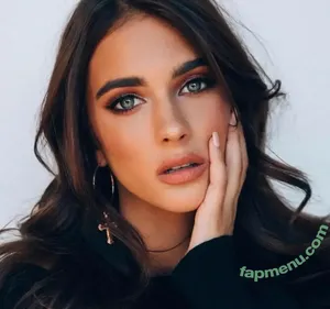 Elisha & Renee Herbert / elisha__h nude photo #0603