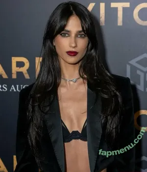 Elisha & Renee Herbert / elisha__h nude photo #0612