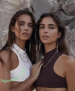 Elisha & Renee Herbert / elisha__h nude photo #0622