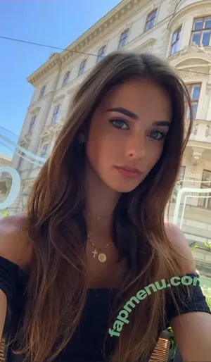 Elisha & Renee Herbert / elisha__h nude photo #0627