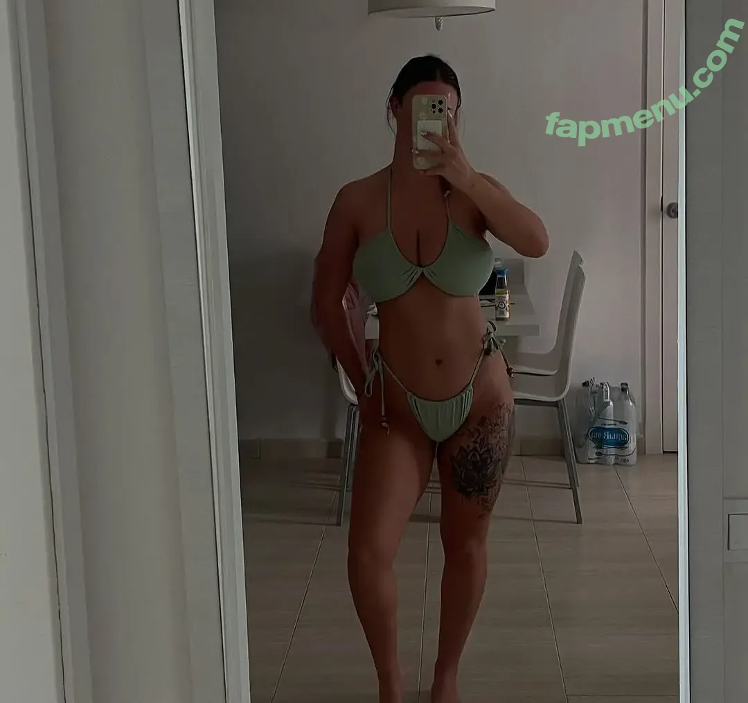 Elisheajessicax nude photo #0003 (Elisheajessicax)