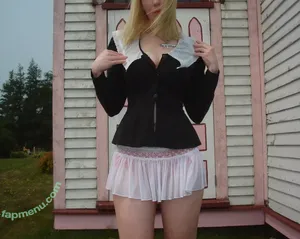 Elita Harkov / Yungelita nude photo #0158