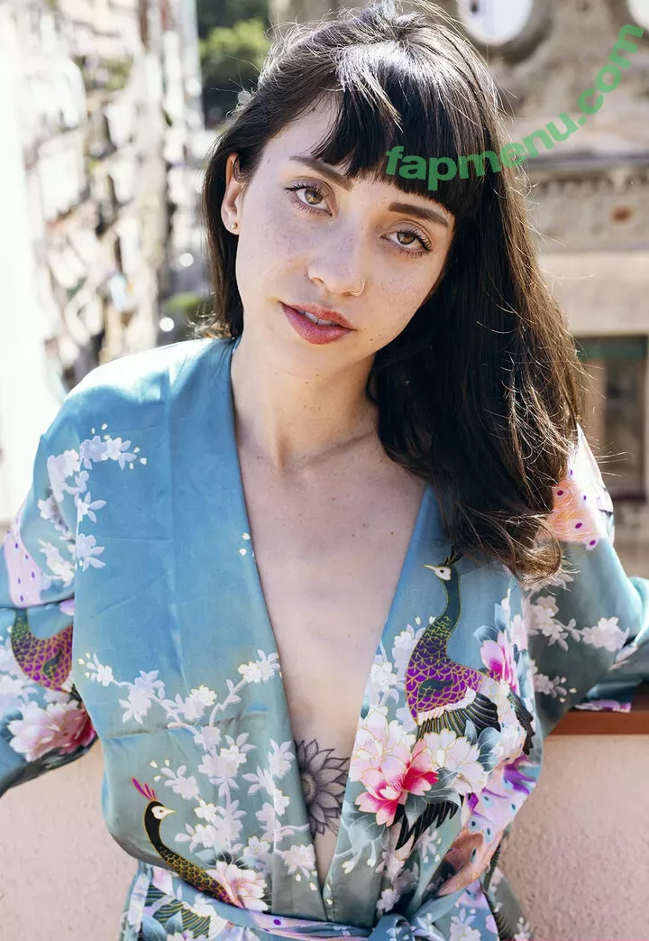 eliteonlinemag nude photo #0145 (eliteonlinemag)