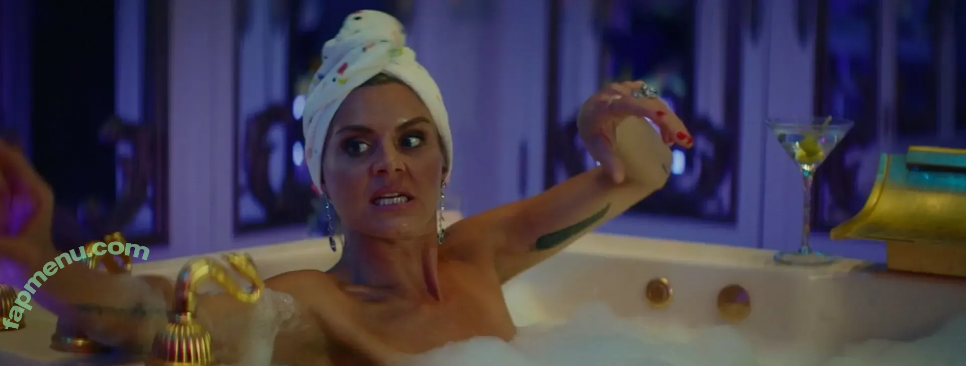 Eliza Coupe nude photo #0118 (elizacoupe)