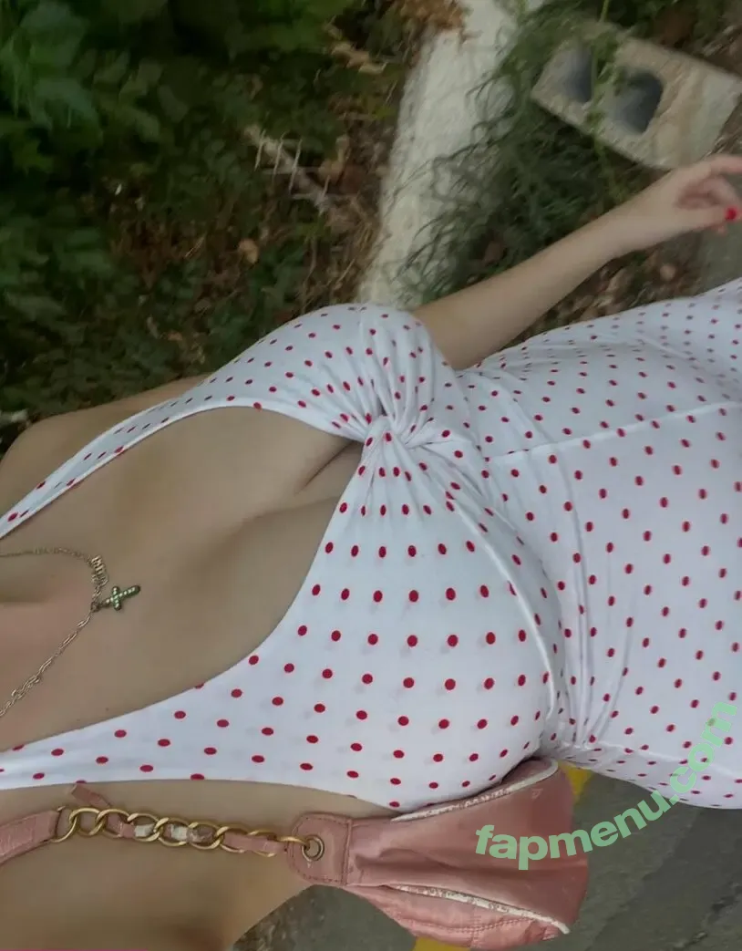 Eliza Goldsmith nude photo #0242 (eliza_goldsmith)