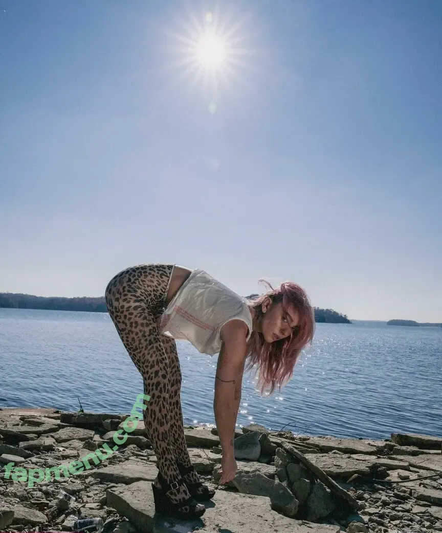 Eliza Grace nude photo #0166 (ElIZAGRACEMUSIC / elizaxograce)