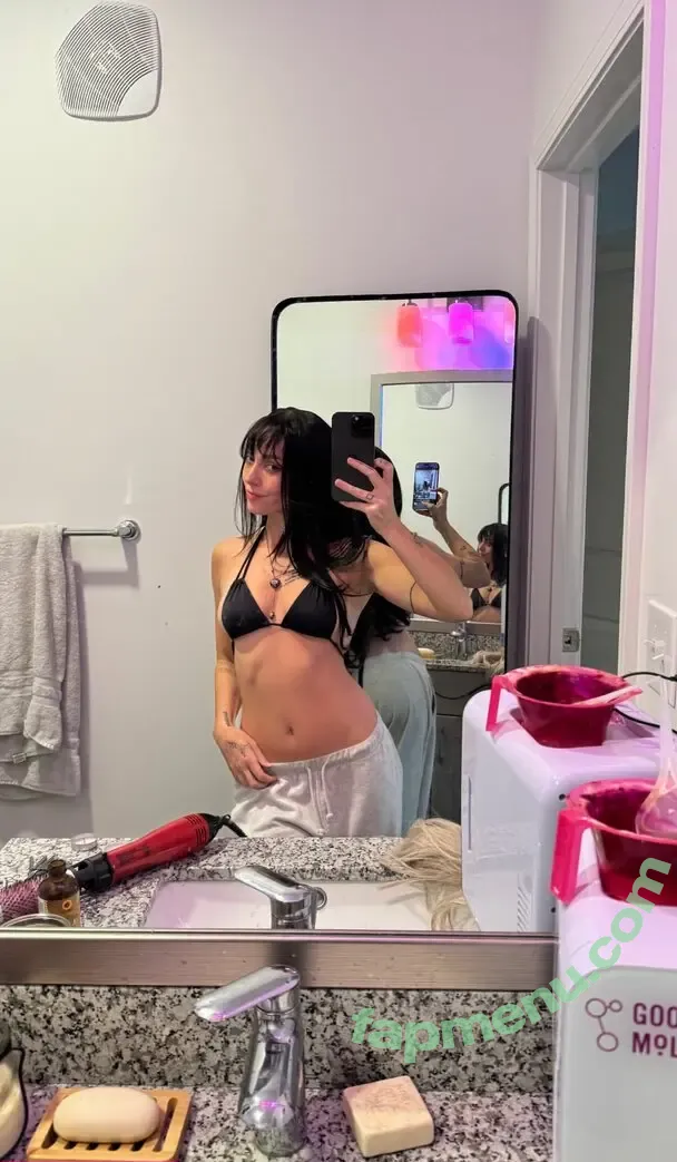 Eliza Grace nude photo #0175 (ElIZAGRACEMUSIC / elizaxograce)