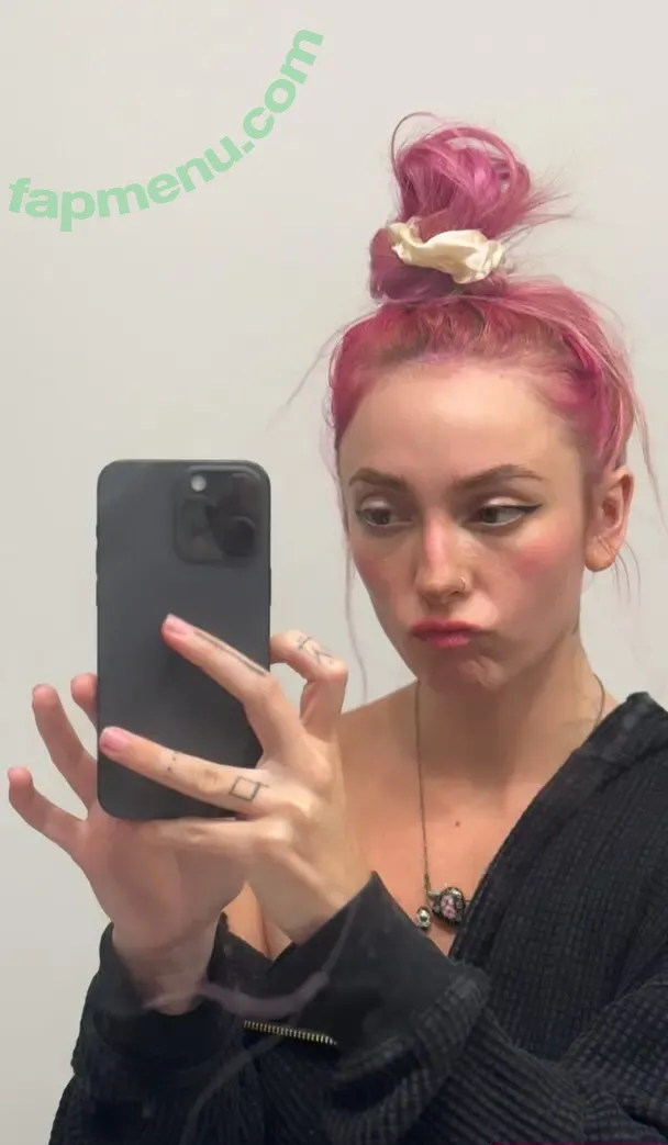 Eliza Grace nude photo #0180 (ElIZAGRACEMUSIC / elizaxograce)