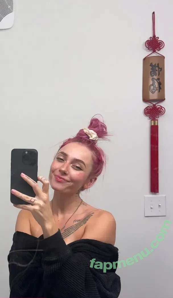 Eliza Grace nude photo #0181 (ElIZAGRACEMUSIC / elizaxograce)