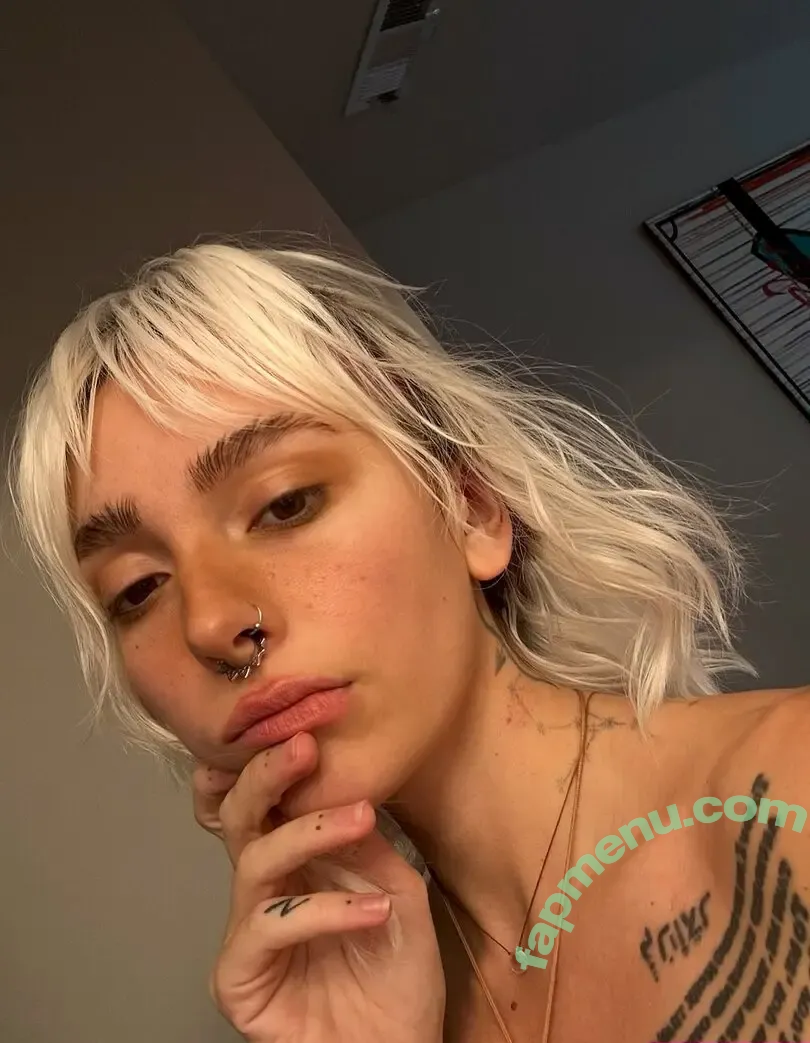 Eliza Grace nude photo #0190 (ElIZAGRACEMUSIC / elizaxograce)