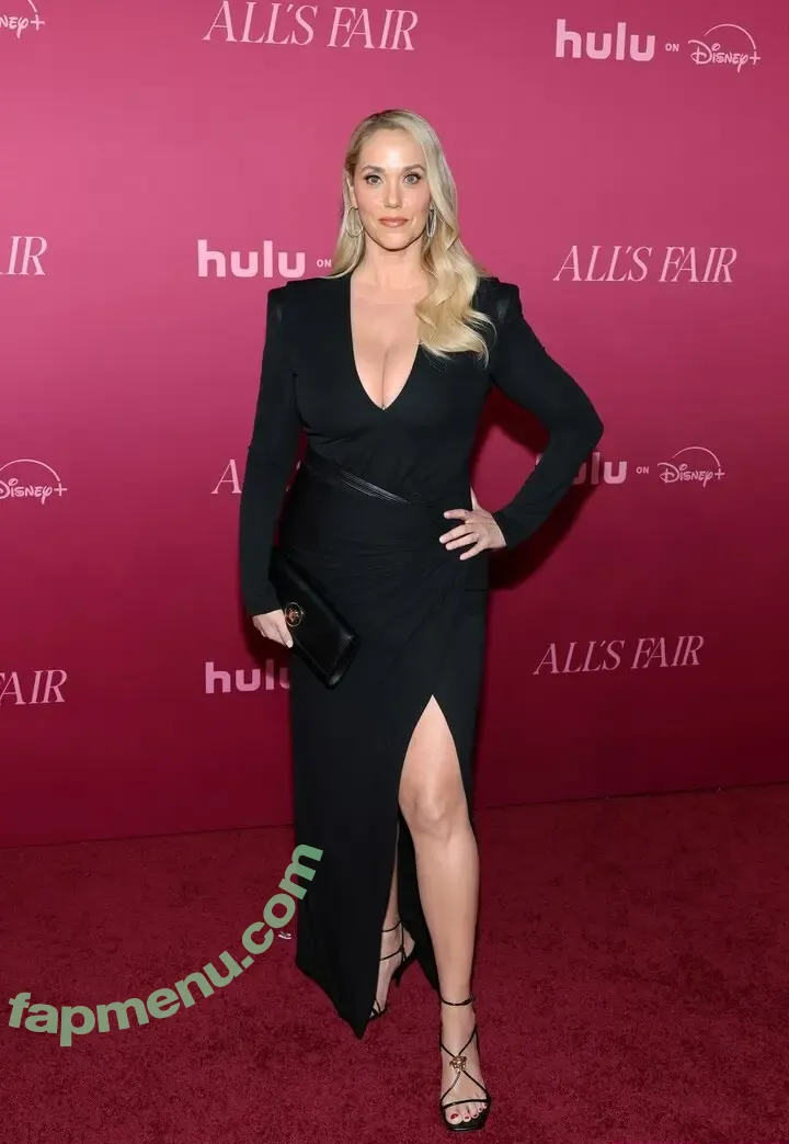 Elizabeth Berkley nude photo #0024 (elizberkley)