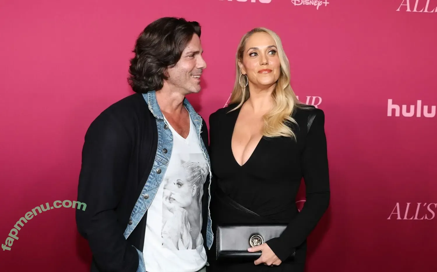 Elizabeth Berkley nude photo #0026 (elizberkley)