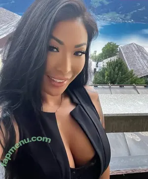 Elizabeth Carson / elisabethicarson nude photo #0011