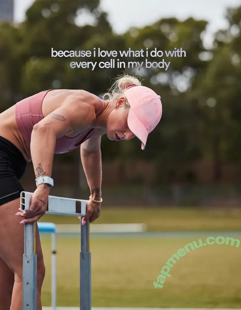 Elizabeth Clay nude photo #0087 (Liz Clay / lizclay_)