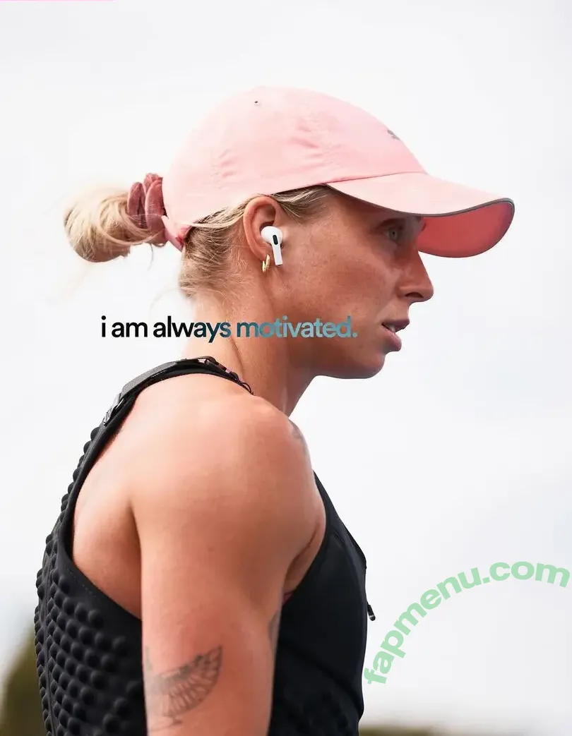 Elizabeth Clay nude photo #0096 (Liz Clay / lizclay_)