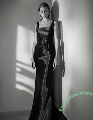 Elizabeth Debicki / elizabethdebickinators nude photo #0377