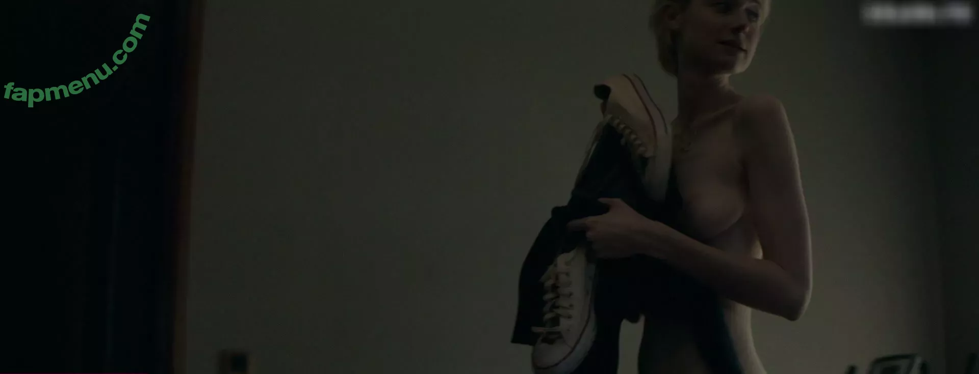 Elizabeth Debicki nude photo #0201 (elizabethdebickinators)