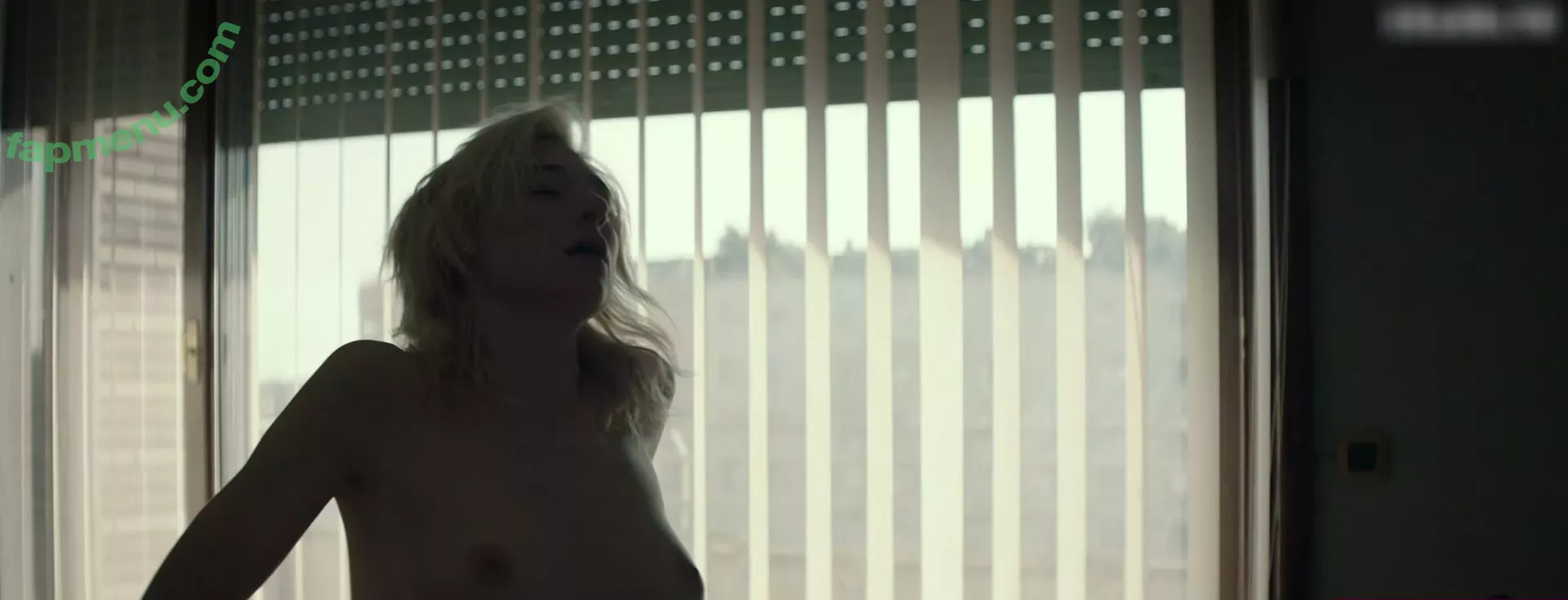 Elizabeth Debicki nude photo #0204 (elizabethdebickinators)