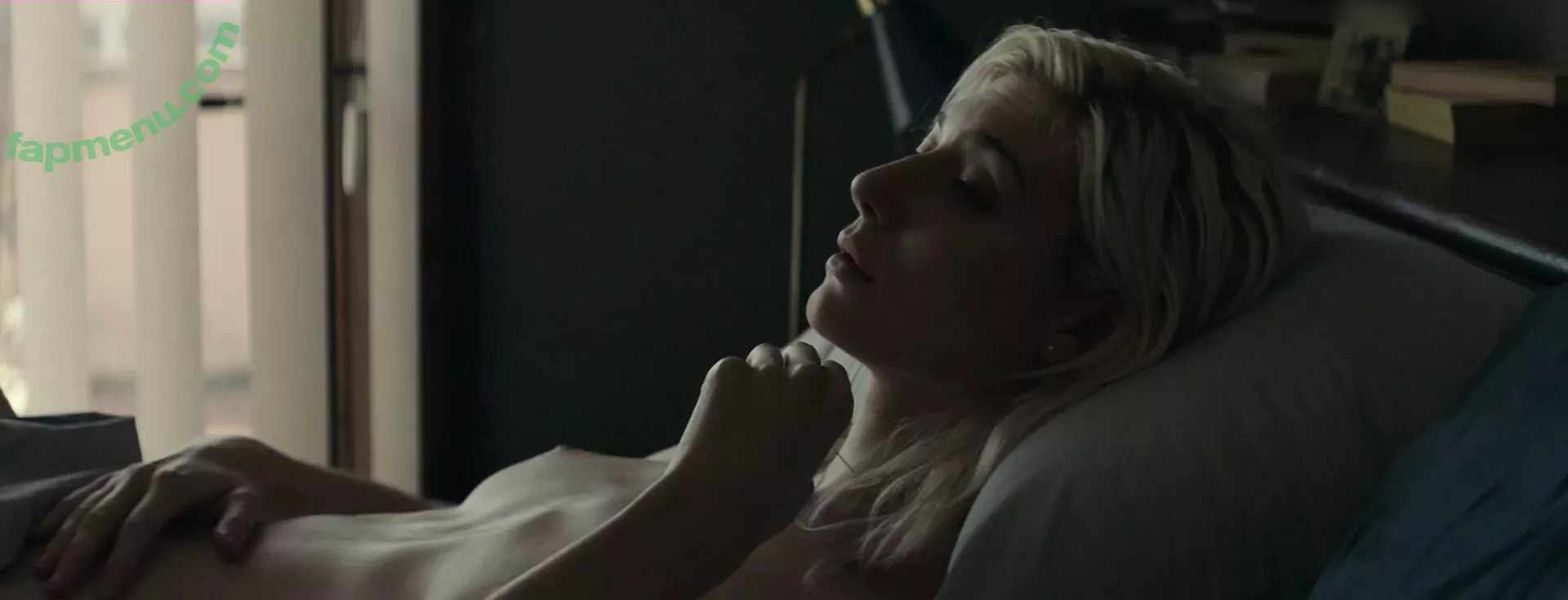 Elizabeth Debicki nude photo #0213 (elizabethdebickinators)
