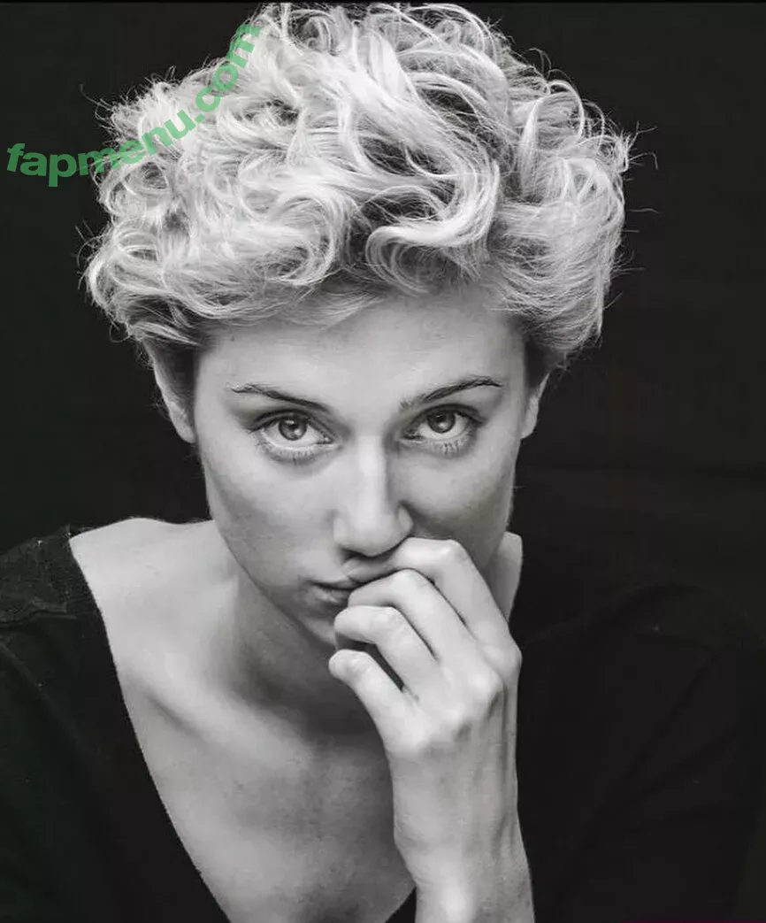 Elizabeth Debicki nude photo #0241 (elizabethdebickinators)