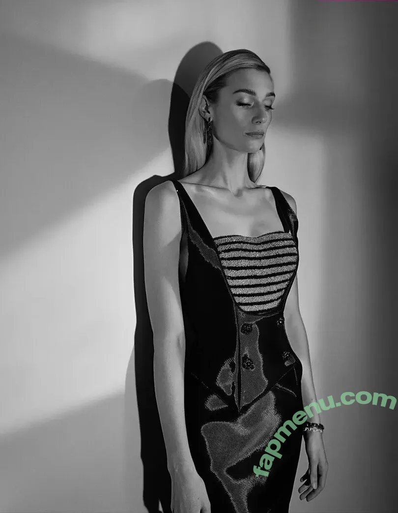 Elizabeth Debicki nude photo #0388 (elizabethdebickinators)