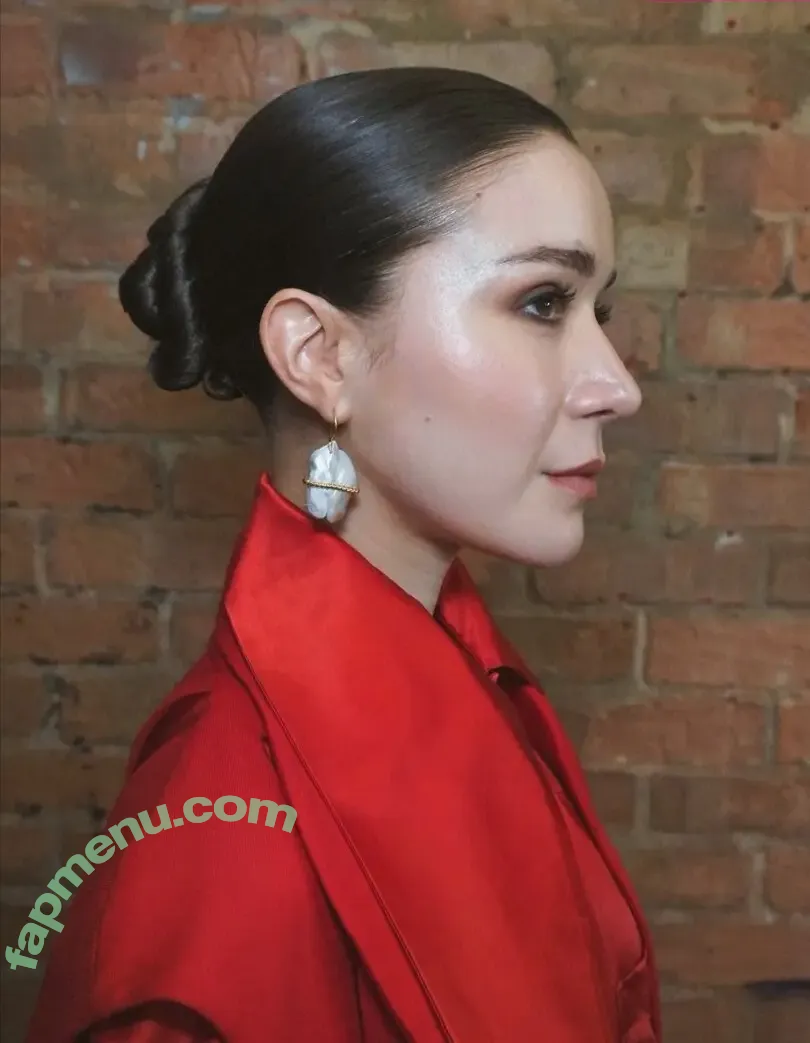 Elizabeth Dulau nude photo #0067 (elizabethdulau)